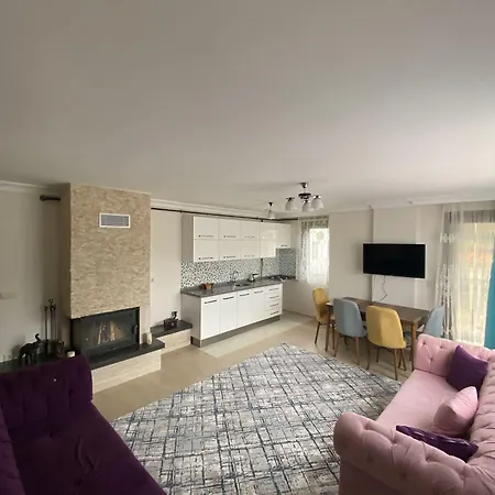 Assortie La Hotel 3*