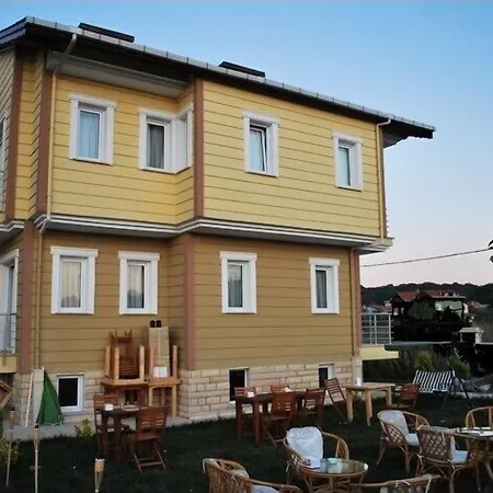 Assortie La Ağva