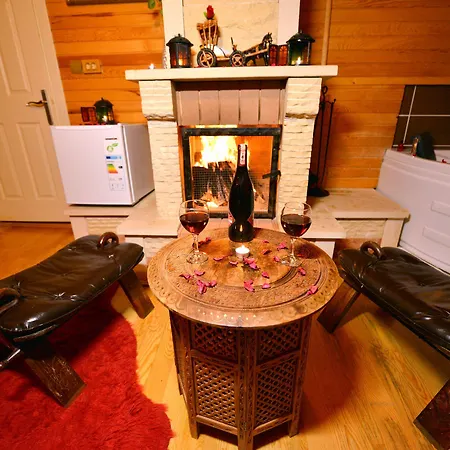 فندق Assortie La